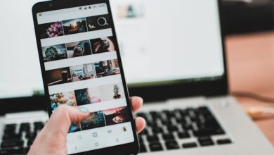 Understanding the Mental Health Toll of the Perfect Instagram Feed