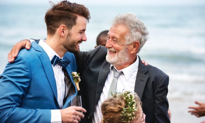 Silver Daddies: The Allure of Age and Experience in Modern Dating