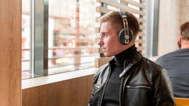 Discover the Perfect Headset Size for Ultimate Audio Experience