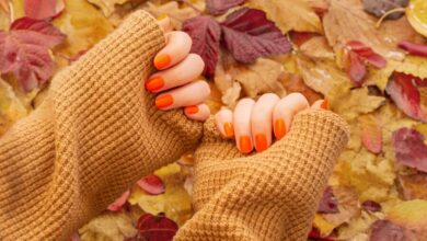 Fall Nails 2024: Colors Designs and DIY Tips to Nail the Season